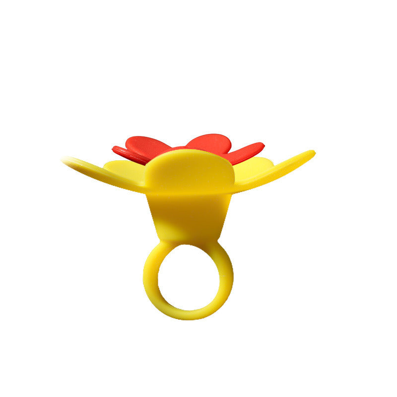 Ring shape wearable small bird hummingbird bird feeder  Personalized feeder pet supplies