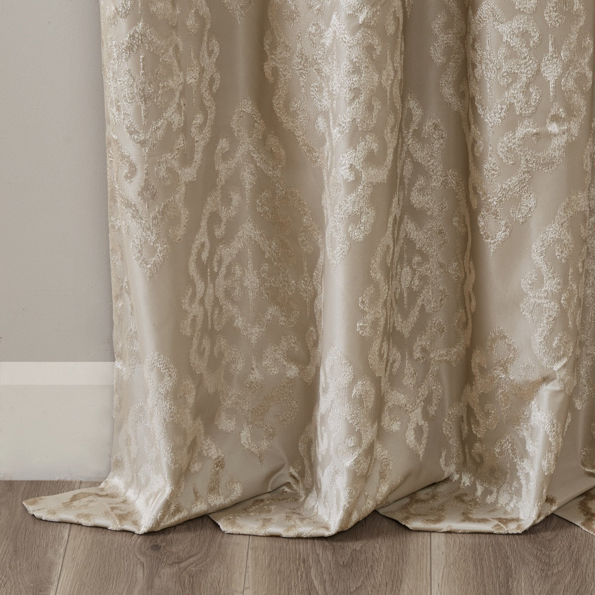 Knitted Jacquard Damask Total Blackout Grommet Top Curtain Panel