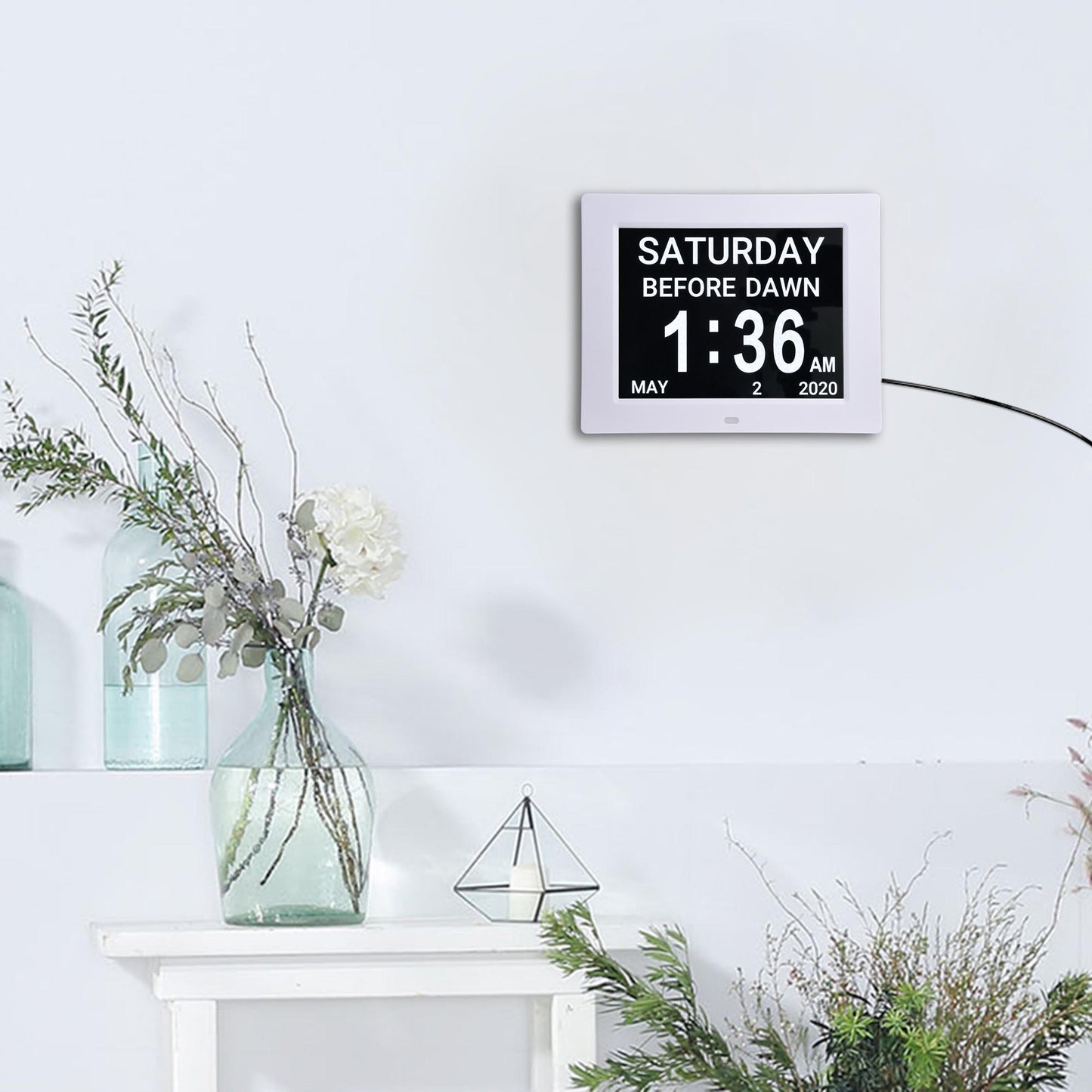 8" LCD Day Clock/White