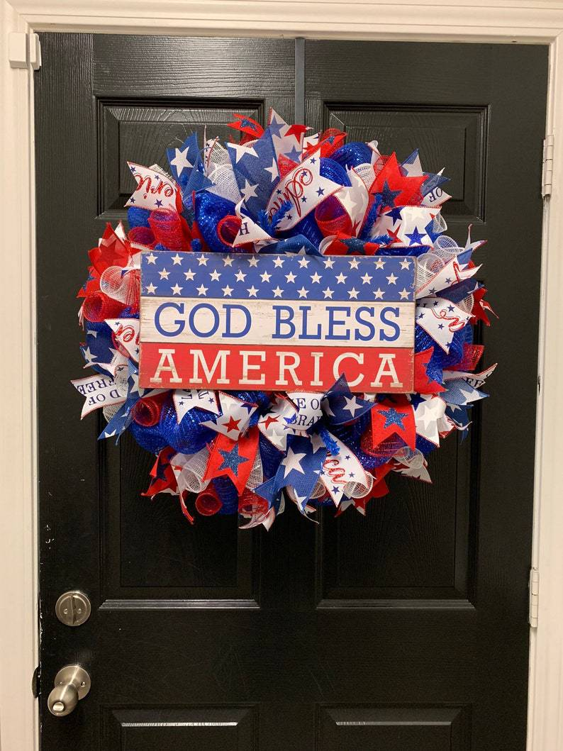 16inch*16inch July 4th Wooden Wreath Patriotic American Wreath, God Bless America Front Door Wreath, Memorial Day Star Stripe, Independence Day Wreath for Front Door Wall Window Home Decor